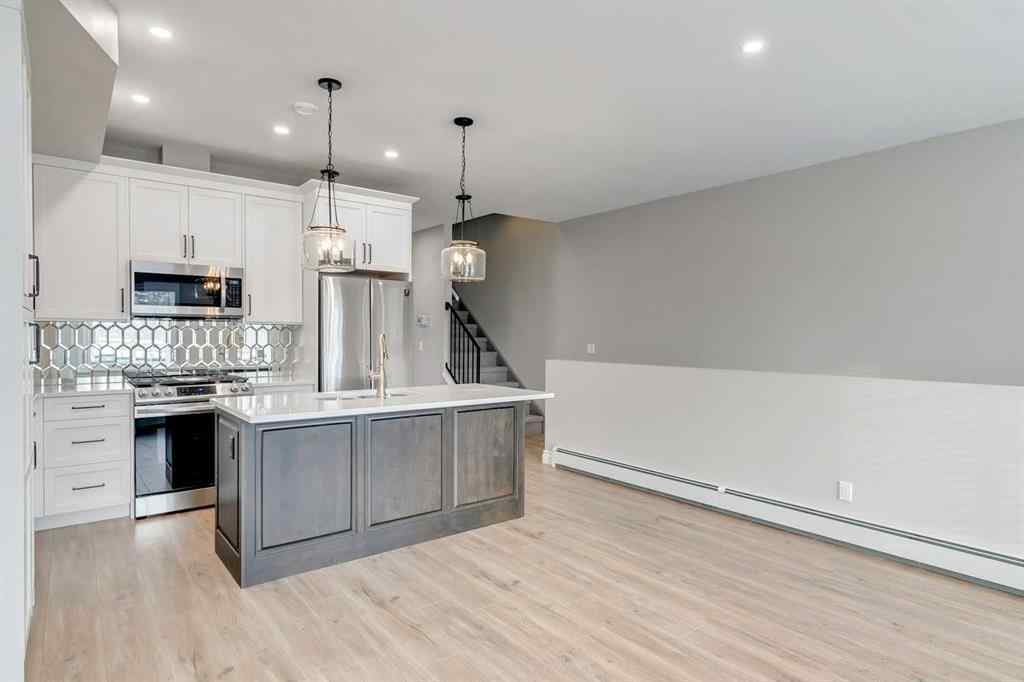 MLS® A2223775 - Unit #3 232 20 Avenue NE in Tuxedo Park Calgary, Residential