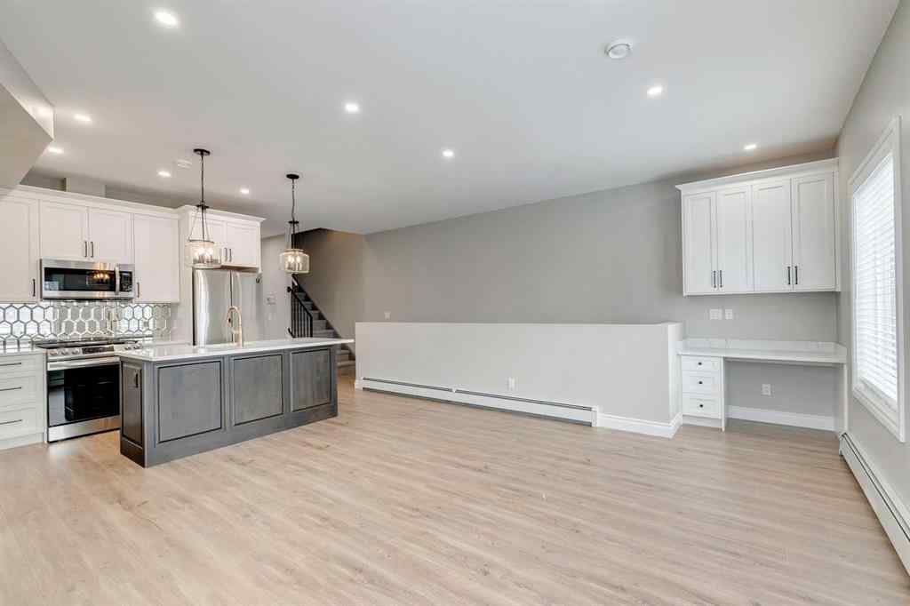 MLS® A2223775 - Unit #3 232 20 Avenue NE in Tuxedo Park Calgary, Residential
