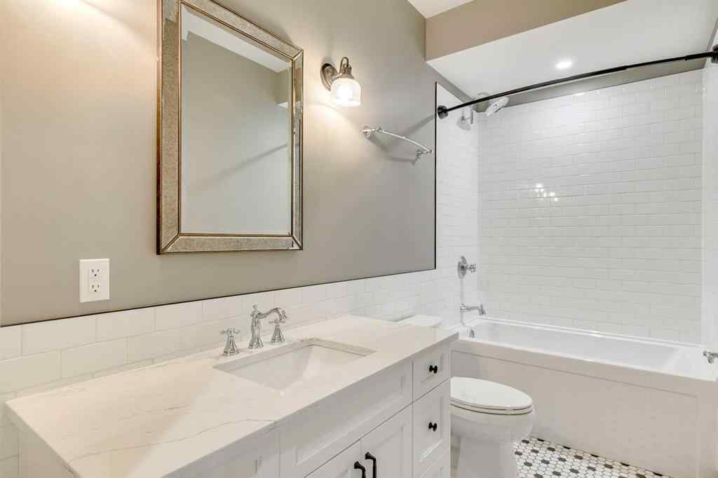MLS® A2223775 - Unit #3 232 20 Avenue NE in Tuxedo Park Calgary, Residential
