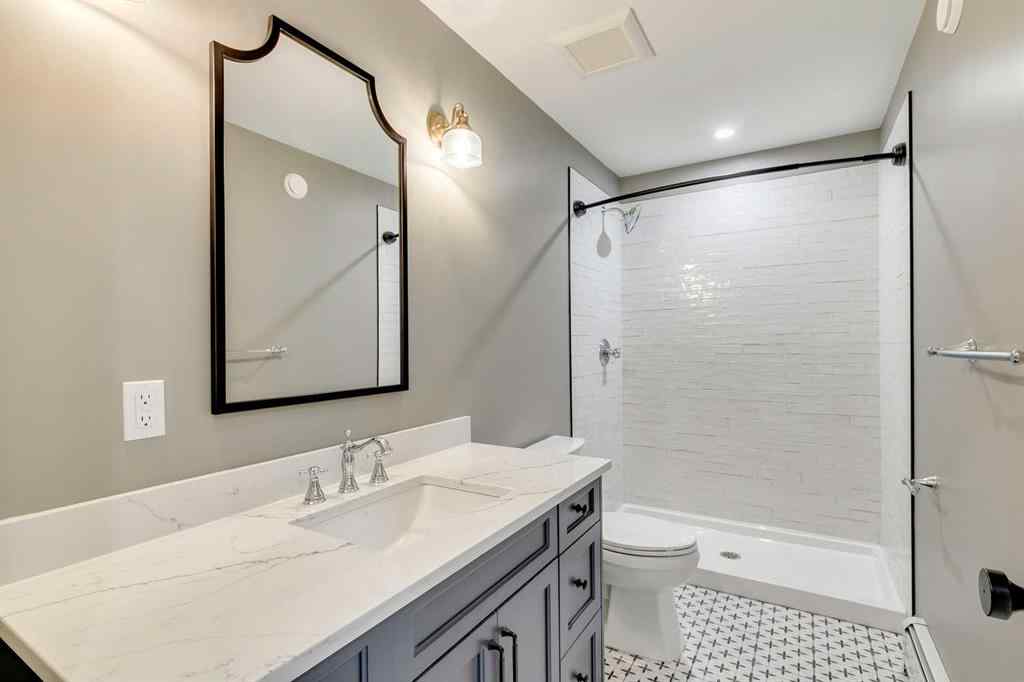 MLS® A2223775 - Unit #3 232 20 Avenue NE in Tuxedo Park Calgary, Residential