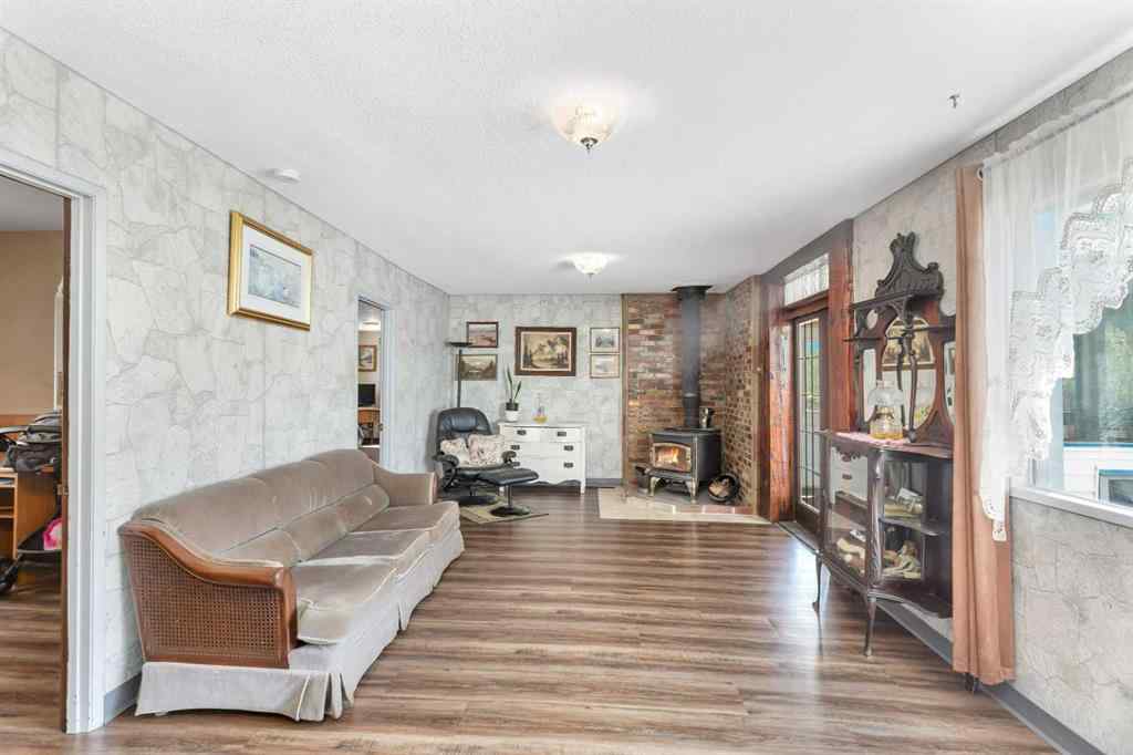 MLS® A2223791 - 33235 Range Road 64   in NONE Rural Mountain View County, Residential