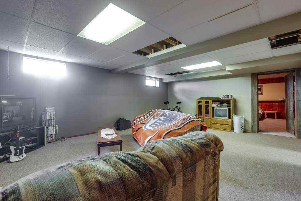 MLS® A2223797 -  331039-Rge. Rd.242   in NONE Rural Kneehill County, Residential