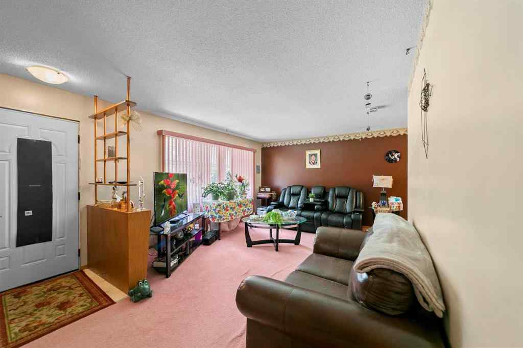 MLS® A2223818 - 38 Mt. Pleasant Drive  in Mount Pleasant Camrose, Residential