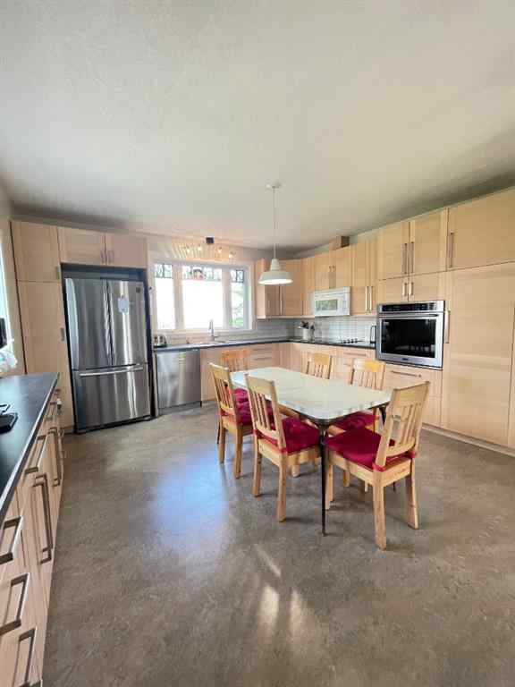 MLS® A2223826 - 75 Peace River Avenue   in NONE Joussard, Residential
