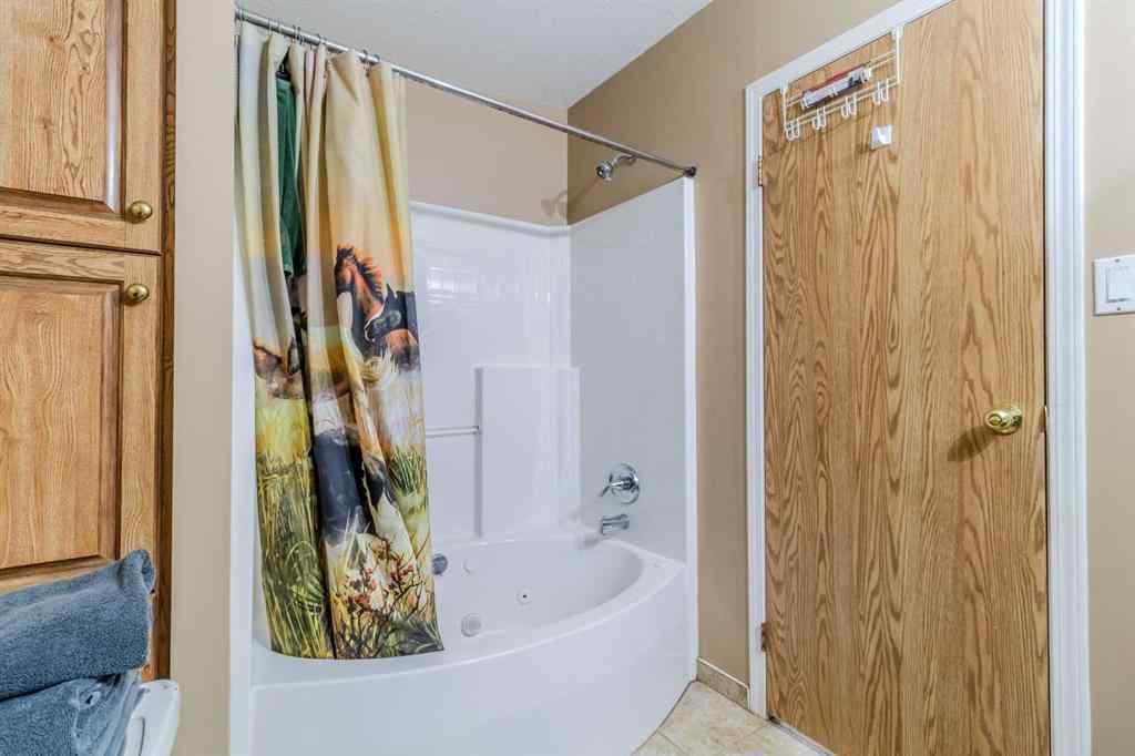 MLS® A2223876 - 25579 Twp Rd 382   in Joffre Bridge Rural Red Deer County, Agri-Business