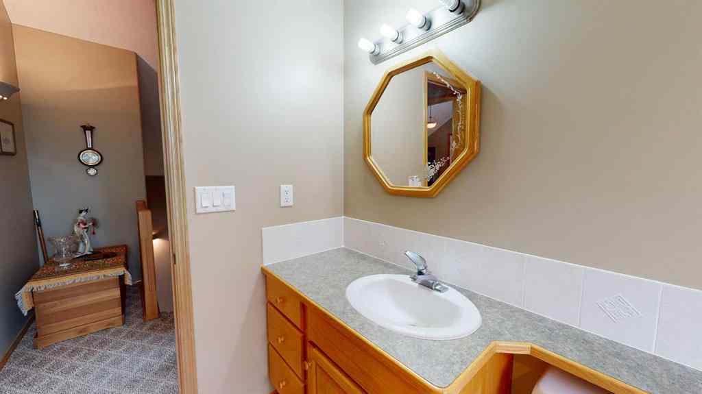 MLS® A2223888 - 30 Macdonald Drive  in Scenic Sands Rural Stettler No. 6, County of, Residential