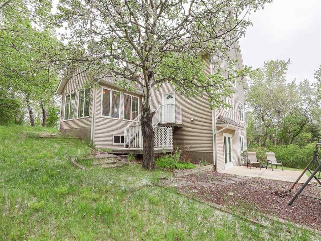 MLS® A2223888 - 30 Macdonald Drive  in Scenic Sands Rural Stettler No. 6, County of, Residential