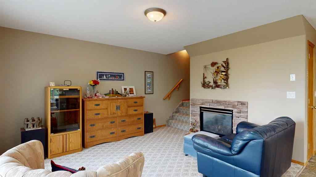 MLS® A2223888 - 30 Macdonald Drive  in Scenic Sands Rural Stettler No. 6, County of, Residential