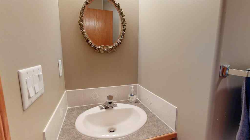 MLS® A2223888 - 30 Macdonald Drive  in Scenic Sands Rural Stettler No. 6, County of, Residential
