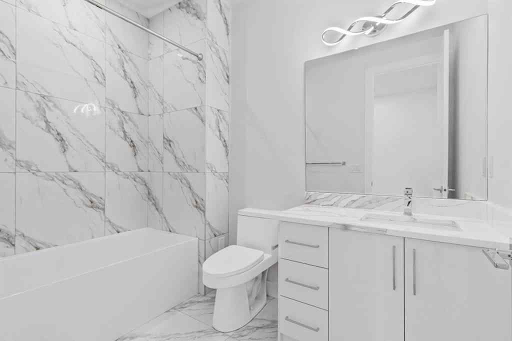 MLS® A2223893 - 430 33 Avenue NW in Highland Park Calgary, Residential