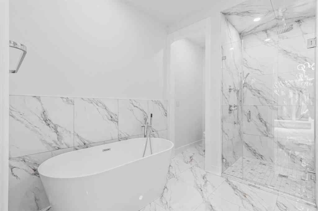 MLS® A2223893 - 430 33 Avenue NW in Highland Park Calgary, Residential