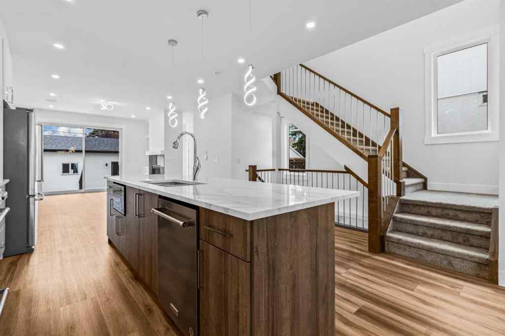 MLS® A2223893 - 430 33 Avenue NW in Highland Park Calgary, Residential