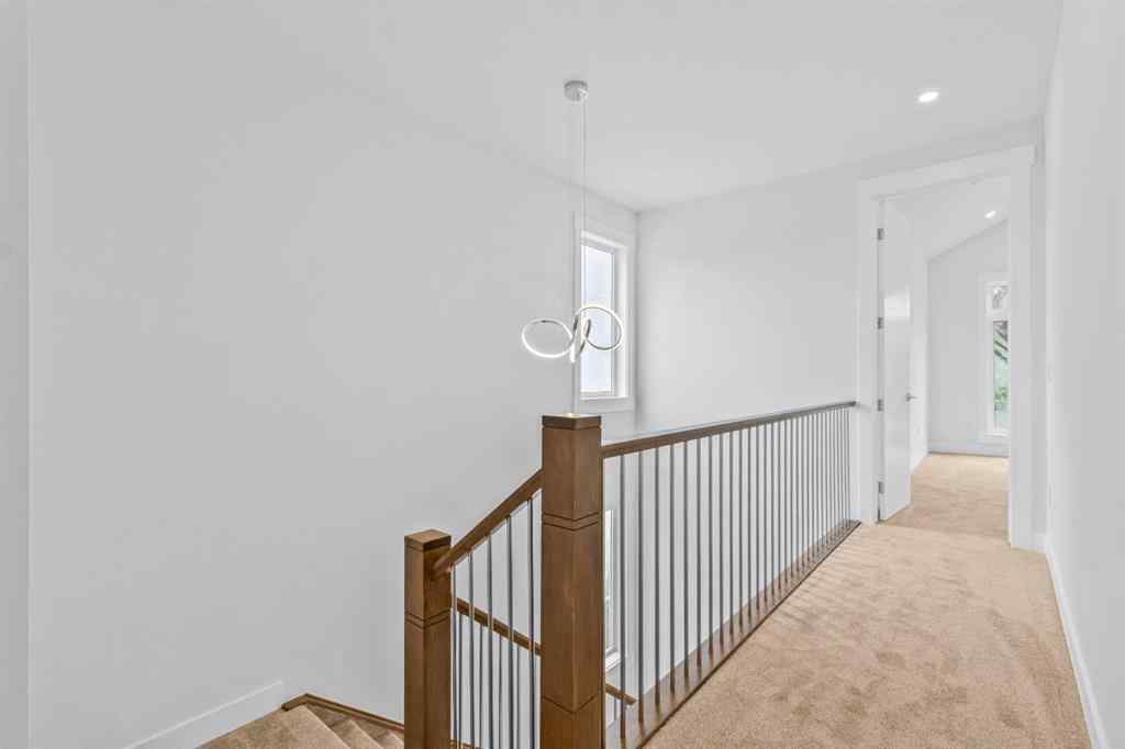 MLS® A2223893 - 430 33 Avenue NW in Highland Park Calgary, Residential