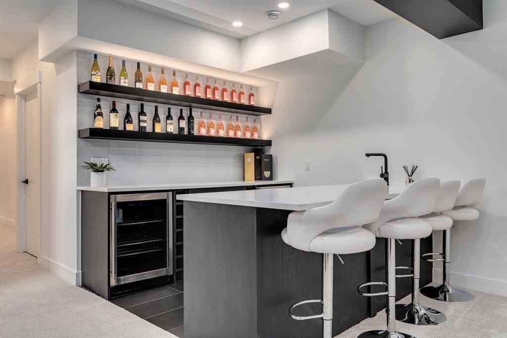 MLS® A2223906 - 3107 5 Avenue NW in Parkdale Calgary, Residential