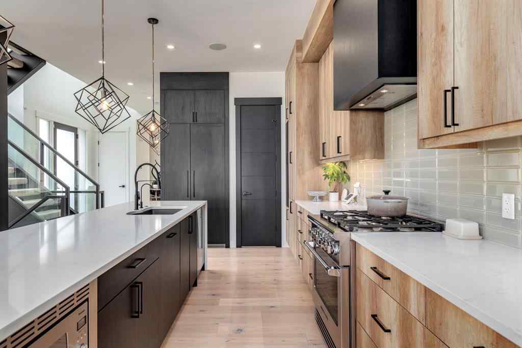 MLS® A2223906 - 3107 5 Avenue NW in Parkdale Calgary, Residential