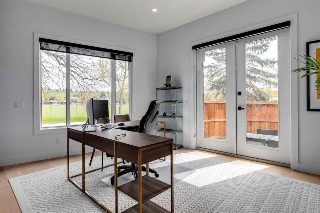 MLS® A2223906 - 3107 5 Avenue NW in Parkdale Calgary, Residential