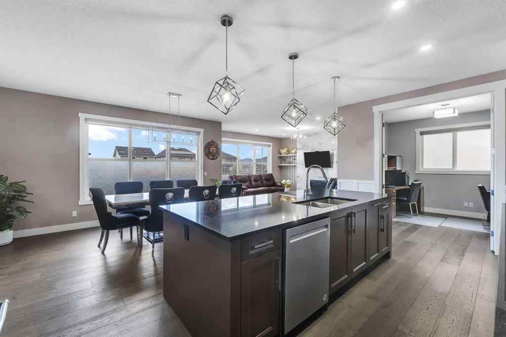 MLS® A2223948 - 7 Waterford Heights  in NONE Chestermere, Residential