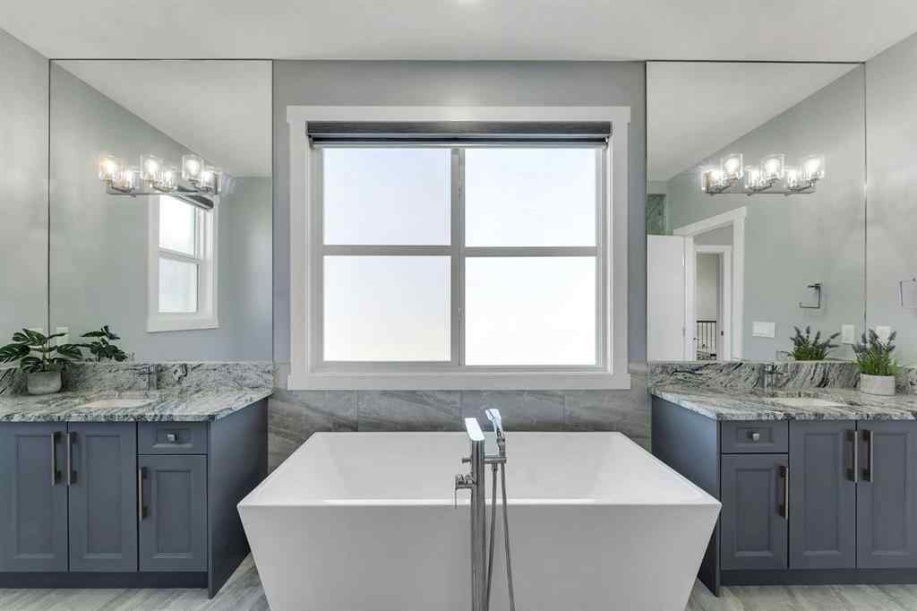 MLS® A2223948 - 7 Waterford Heights  in NONE Chestermere, Residential
