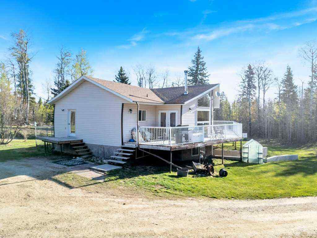 MLS® A2223963 - 432046 RR#40   in NONE Rural Ponoka County, Residential
