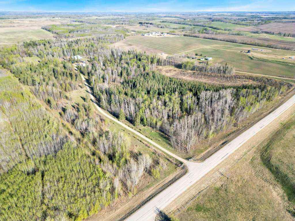 MLS® A2223963 - 432046 RR#40   in NONE Rural Ponoka County, Residential