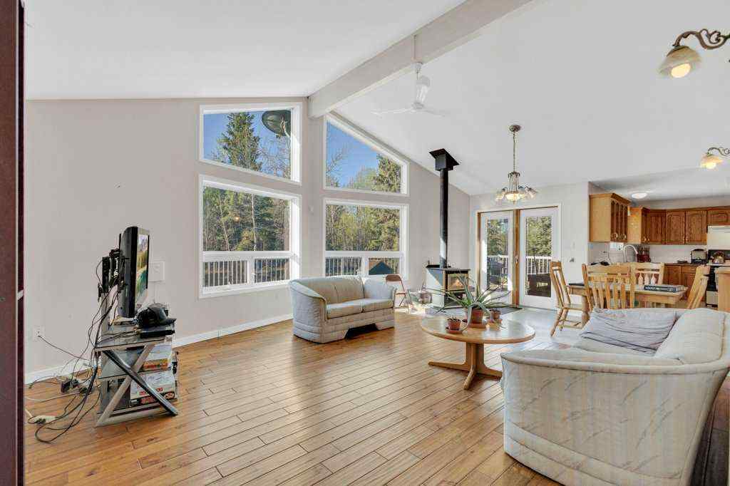MLS® A2223963 - 432046 RR#40   in NONE Rural Ponoka County, Residential