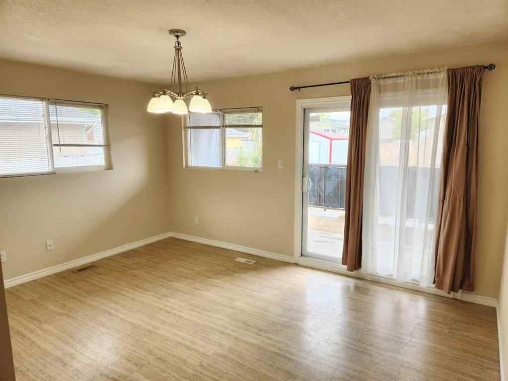 MLS® A2223975 - 1112 44 Avenue N in Legacy Ridge / Hardieville Lethbridge, Residential