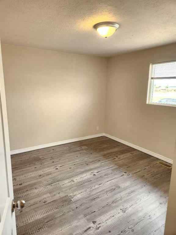 MLS® A2223975 - 1112 44 Avenue N in Legacy Ridge / Hardieville Lethbridge, Residential