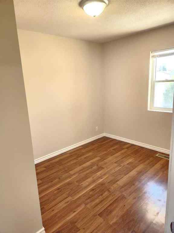 MLS® A2223975 - 1112 44 Avenue N in Legacy Ridge / Hardieville Lethbridge, Residential