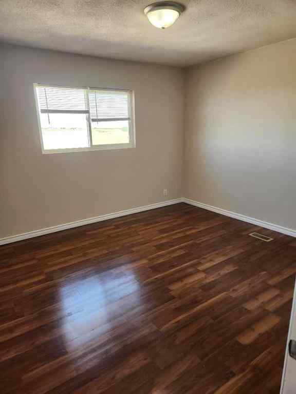MLS® A2223975 - 1112 44 Avenue N in Legacy Ridge / Hardieville Lethbridge, Residential