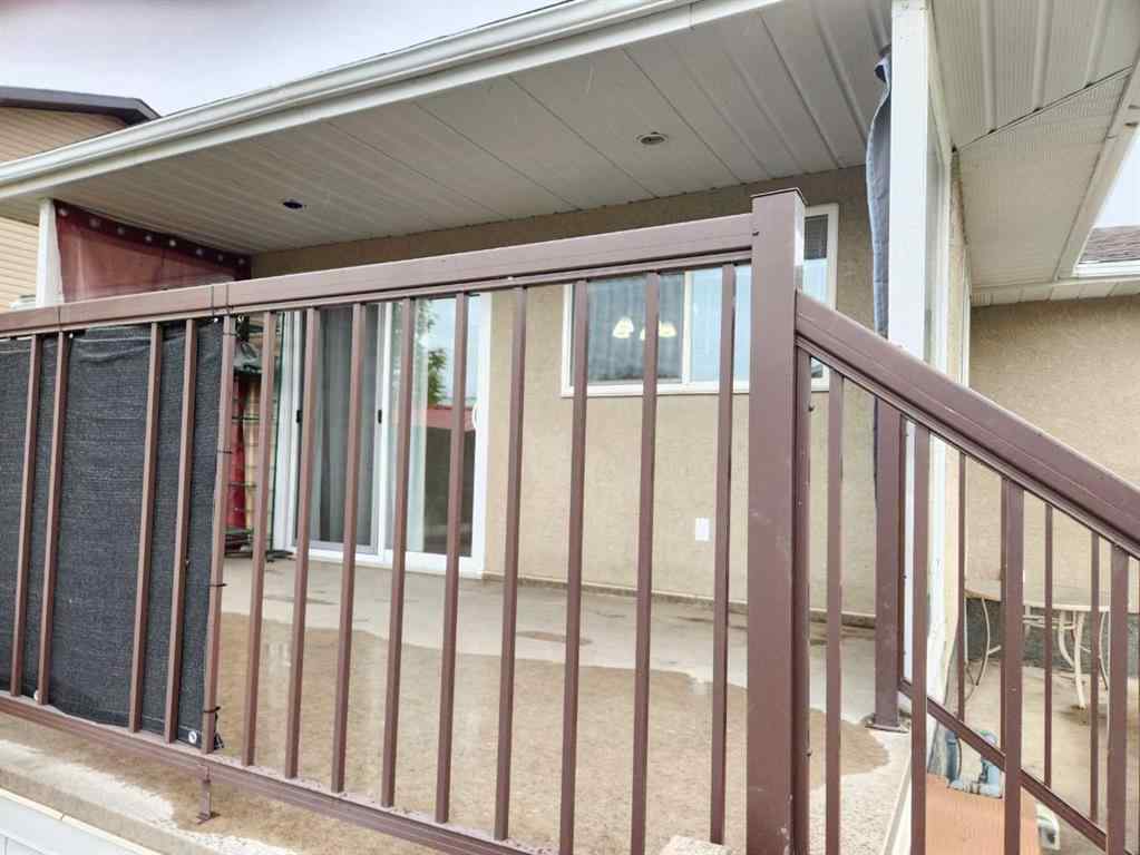 MLS® A2223975 - 1112 44 Avenue N in Legacy Ridge / Hardieville Lethbridge, Residential