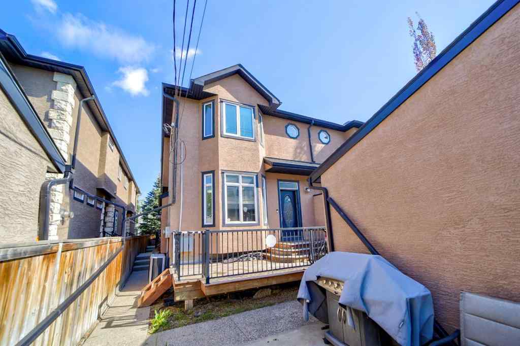 MLS® A2223976 - Unit ##2 221 17 Avenue NE in Tuxedo Park Calgary, Residential