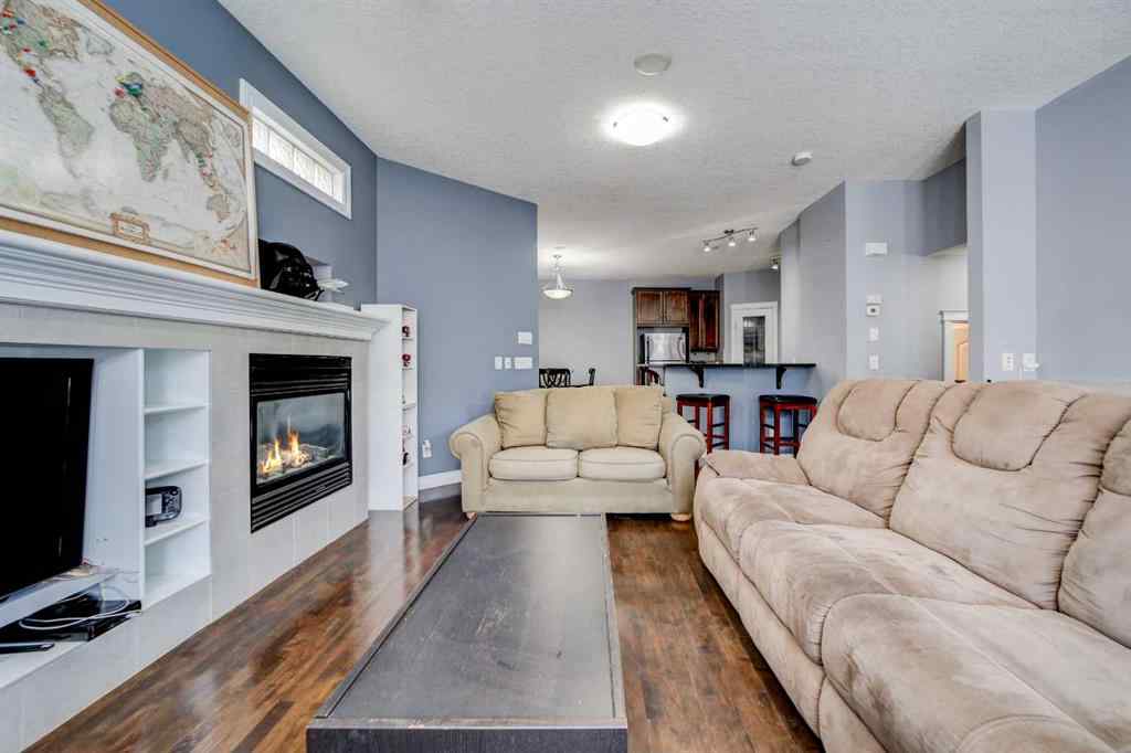 MLS® A2223976 - Unit ##2 221 17 Avenue NE in Tuxedo Park Calgary, Residential