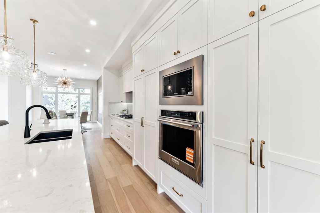 MLS® A2223994 - 643 36 Street SW in Spruce Cliff Calgary, Residential