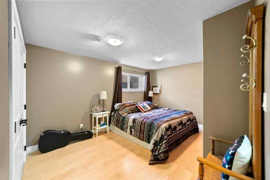 MLS® A2224129 - 3701 68 A Street W in Southwest Meadows Camrose, Residential