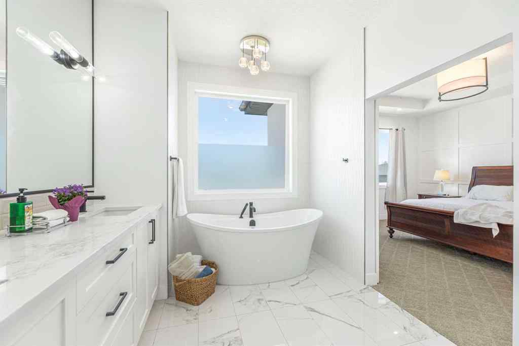 MLS® A2224150 - 1932 27 Street SW in Killarney/Glengarry Calgary, Residential