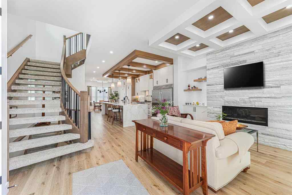 MLS® A2224150 - 1932 27 Street SW in Killarney/Glengarry Calgary, Residential