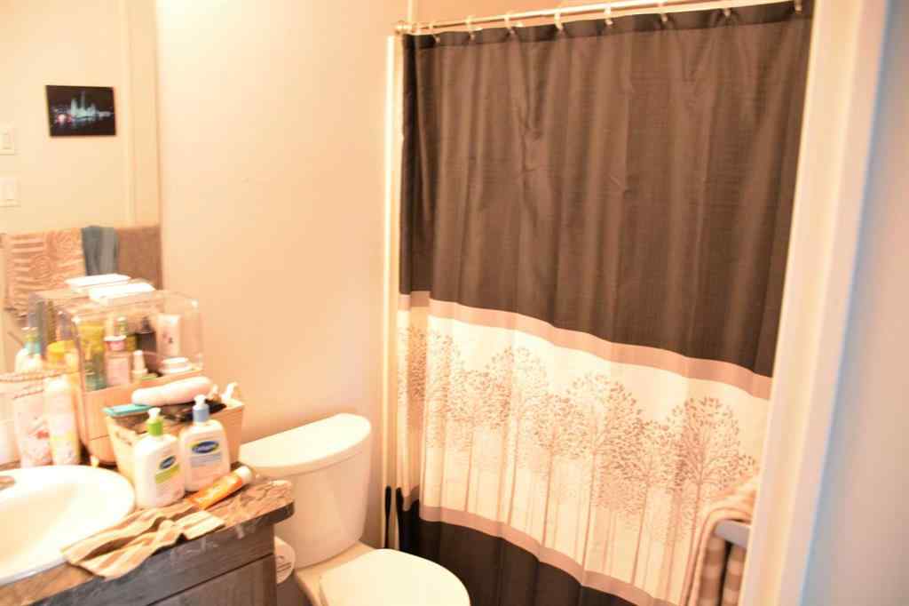 MLS® A2224165 - 10113 99 Street  in Northern Sunrise County Nampa, Residential