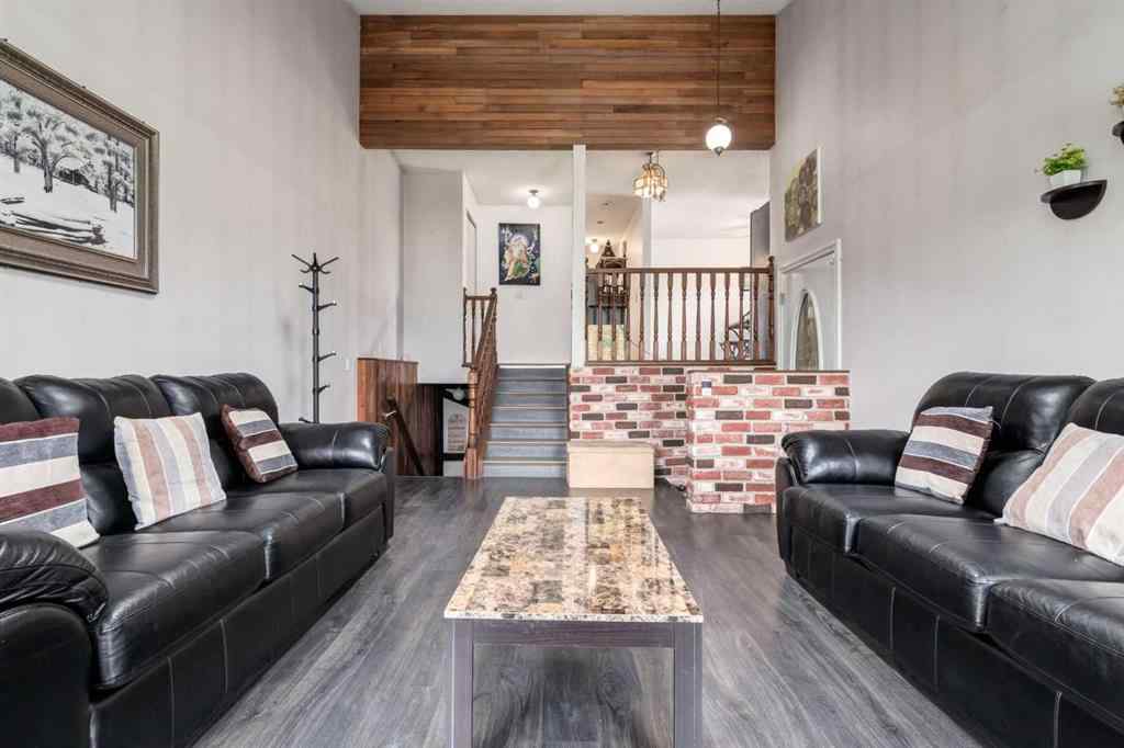 MLS® A2224200 - 91 Castleridge Crescent NE in Castleridge Calgary, Residential