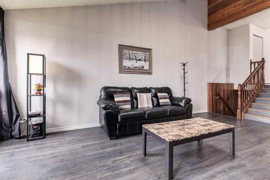 MLS® A2224200 - 91 Castleridge Crescent NE in Castleridge Calgary, Residential