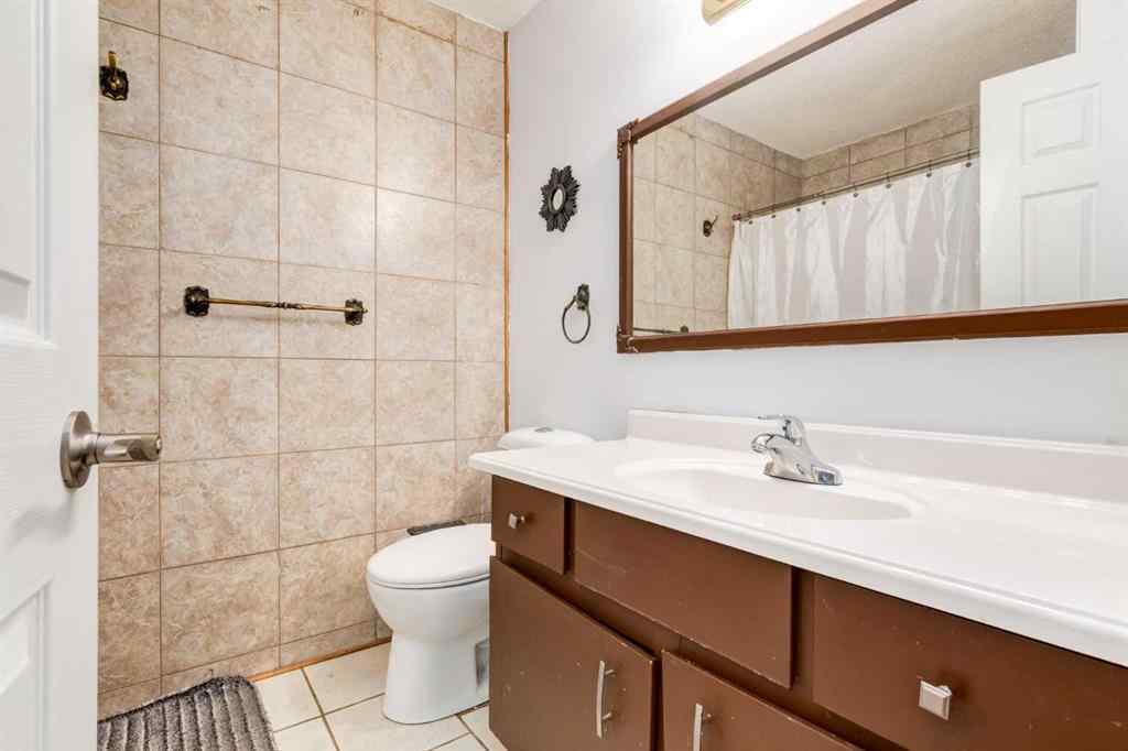 MLS® A2224200 - 91 Castleridge Crescent NE in Castleridge Calgary, Residential