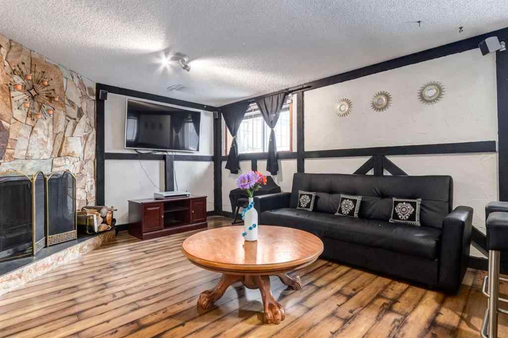 MLS® A2224200 - 91 Castleridge Crescent NE in Castleridge Calgary, Residential