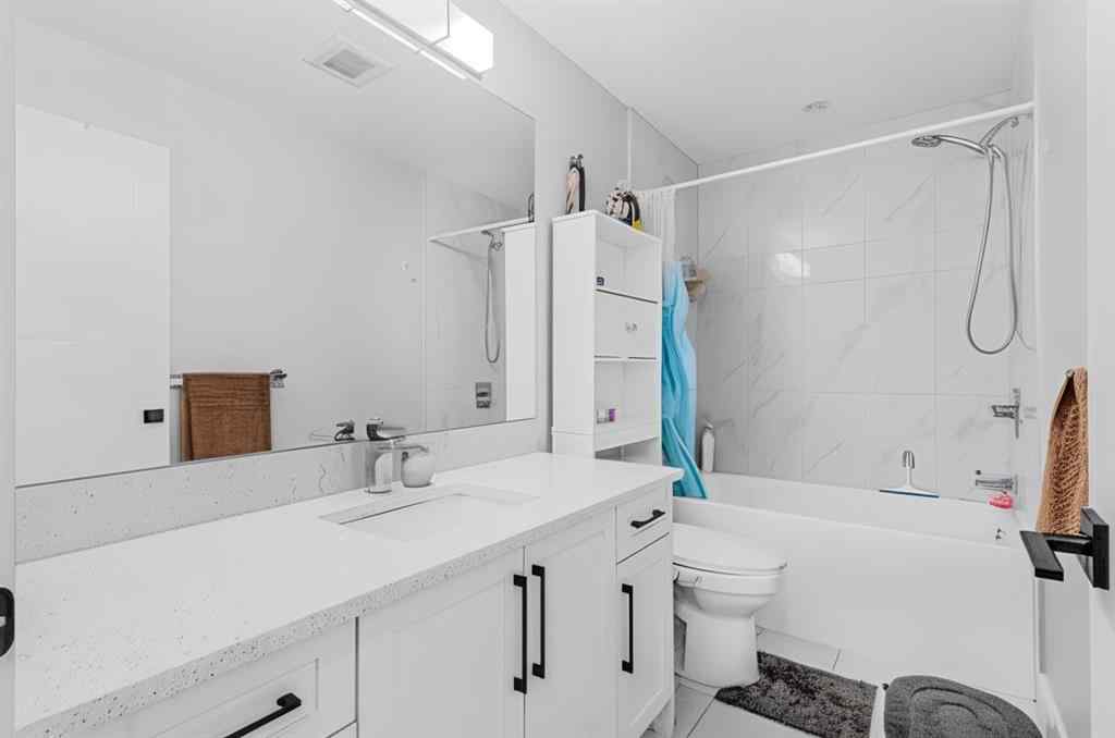 MLS® A2224202 - 247 Kinniburgh Place  in Kinniburgh North Chestermere, Residential