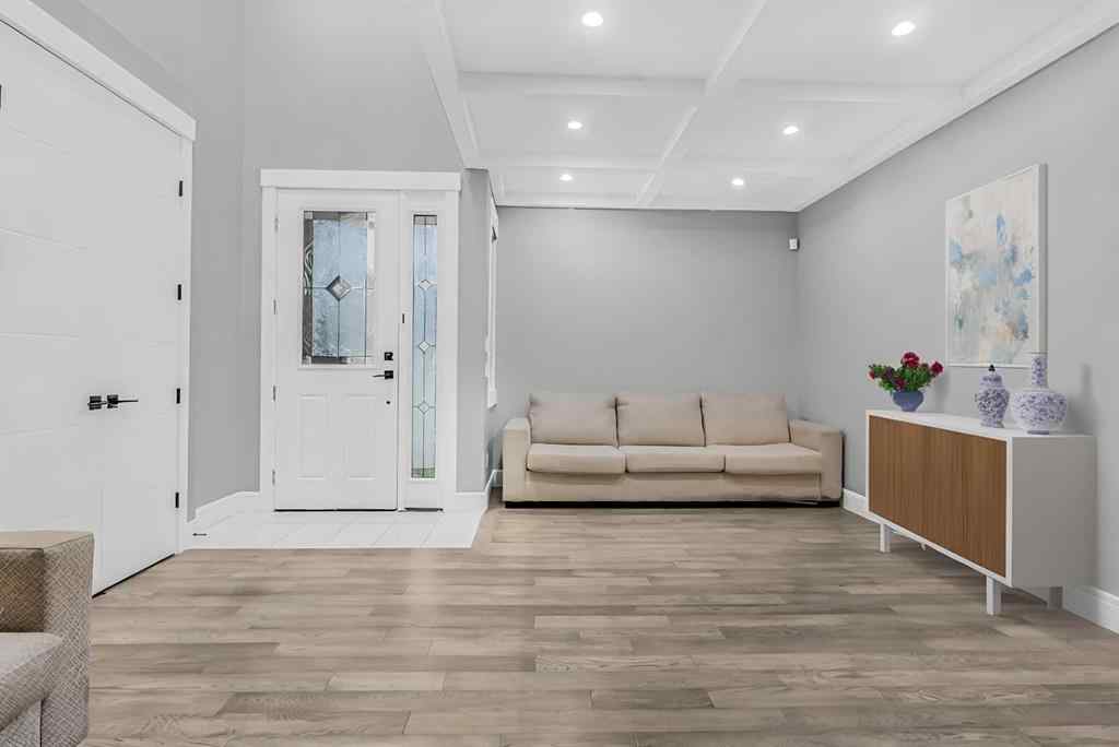 MLS® A2224202 - 247 Kinniburgh Place  in Kinniburgh North Chestermere, Residential