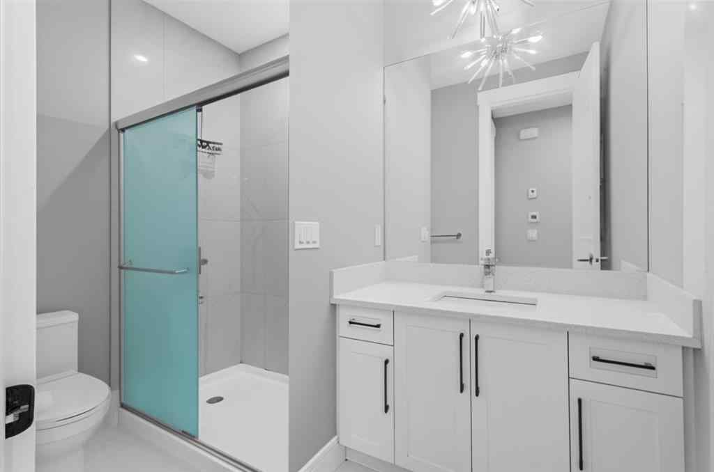 MLS® A2224202 - 247 Kinniburgh Place  in Kinniburgh North Chestermere, Residential