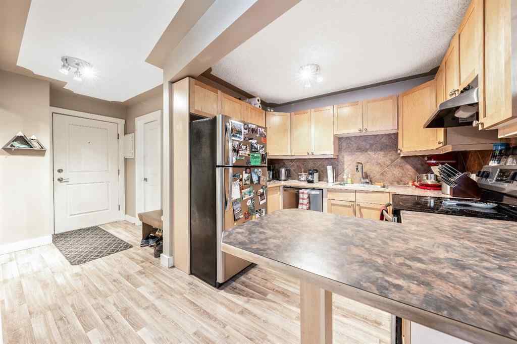 MLS® A2224210 - Unit #4 310 22 Avenue SW in Mission Calgary, Residential