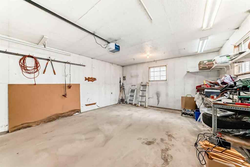 MLS® A2224219 - 105 Berwick Drive NW in Beddington Heights Calgary, Residential