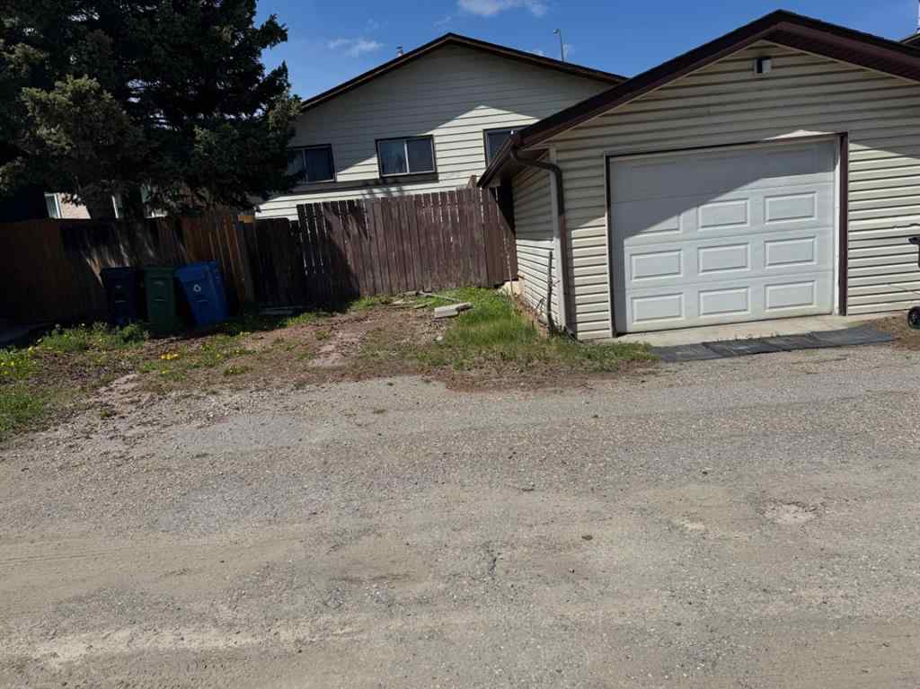 MLS® A2224219 - 105 Berwick Drive NW in Beddington Heights Calgary, Residential