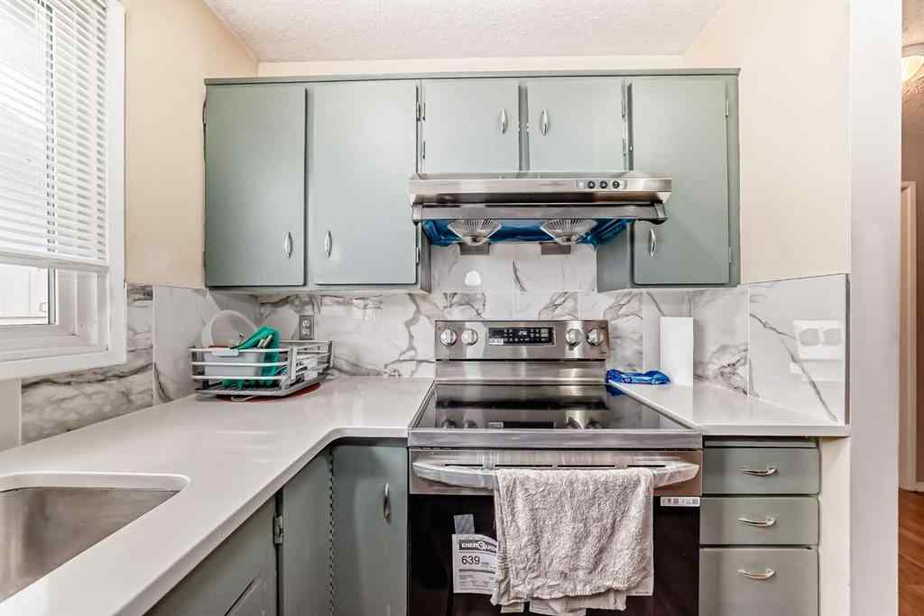 MLS® A2224219 - 105 Berwick Drive NW in Beddington Heights Calgary, Residential