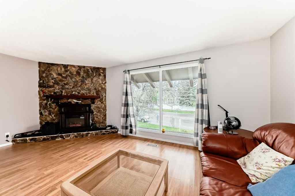 MLS® A2224219 - 105 Berwick Drive NW in Beddington Heights Calgary, Residential