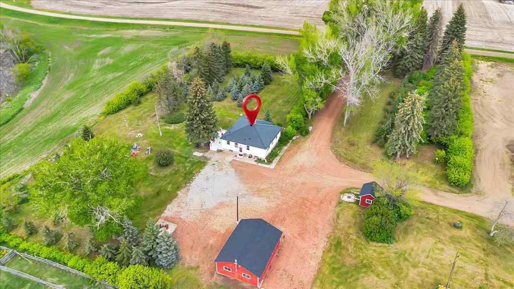 MLS® A2224290 - 204069 Township Road 262   in NONE Rural Wheatland County, Residential